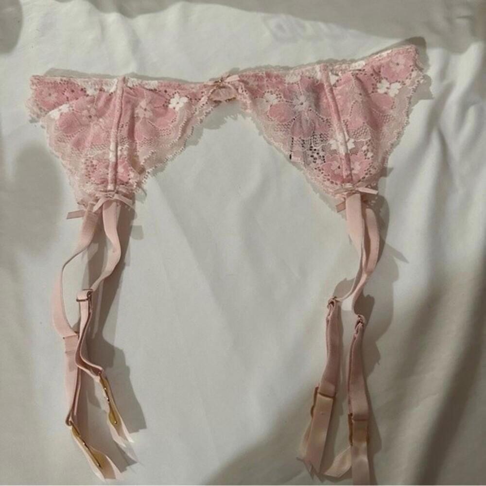 Victoria Secret Pink floral garter